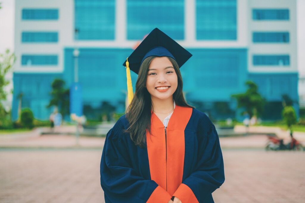 woman, student, graduate, smile, gown, beauty, vietnam, portrait, graduate, graduate, graduate, graduate, graduate-6671171.jpg